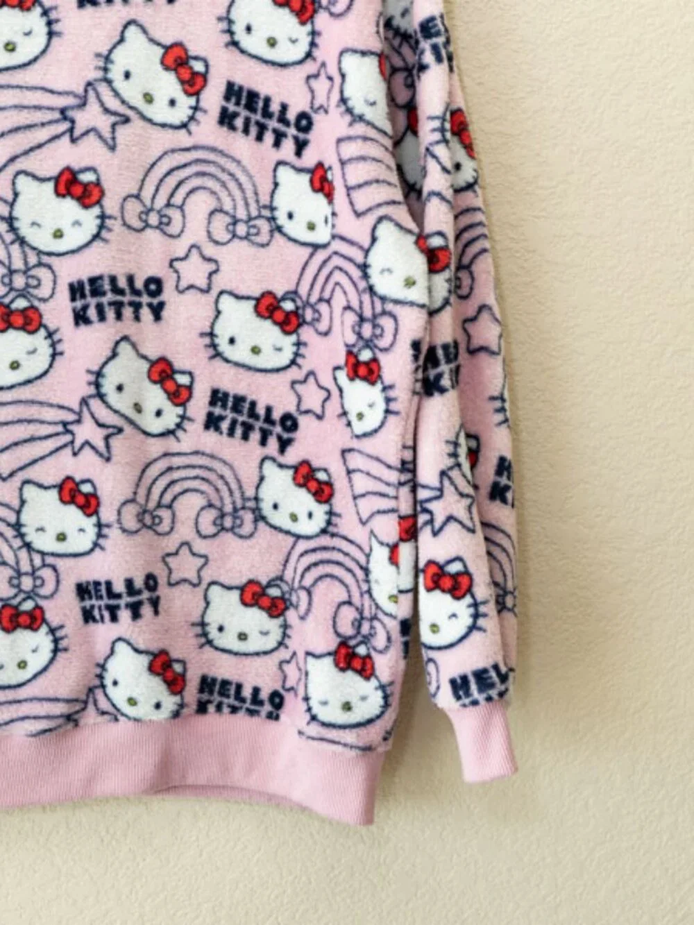 Hello Kitty Sanrio Plush Sweatshirt Womens M Pink Fleece Oversized Kawaii Cozy - Picture 11 of 11